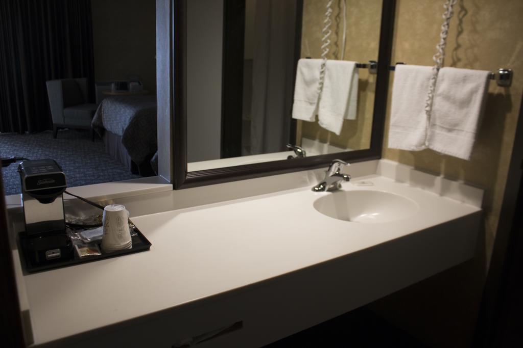 Best Western Fallsview Καταρράκτες του Νιαγάρα Εξωτερικό φωτογραφία